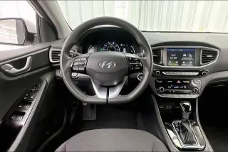 Hyundai IONIQ Híbrido 2017 Azul 4dr Hatchback