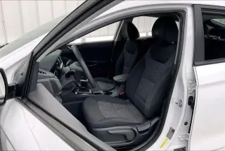 Hyundai IONIQ Híbrido 2017 Azul 4dr Hatchback