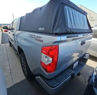 Toyota Tundra 2019 4x2 SR5 4dr CrewMax Cab Pickup SB (5.7L V8)
