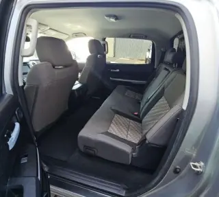 Toyota Tundra 2019 4x2 SR5 4dr CrewMax Cab Pickup SB (5.7L V8)