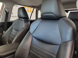 Toyota RAV4 2019 AWD Limited 4p SUV