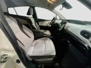 Toyota Prius 2018 Dos 4p Hatchback