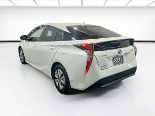 Toyota Prius 2018 Dos 4p Hatchback