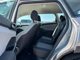 Volkswagen Taos 2023 S 4p SUV