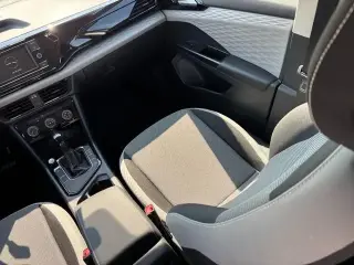 Volkswagen Taos 2023 S 4p SUV