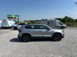 Volkswagen Taos 2023 S 4p SUV