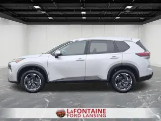 Nissan Rogue 2024 AWD SV 4p Crossover