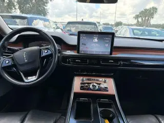 Lincoln Aviator 2020 AWD Reserve 4dr SUV