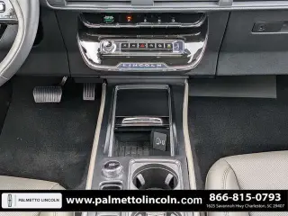 Lincoln Corsair 2025 Premiere 4dr SUV