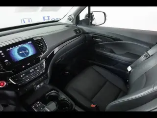 Honda Pilot 2022 AWD Touring 4p SUV con Asientos Capitanes Traseros