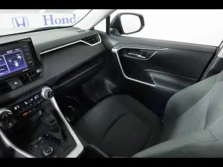 Toyota RAV4 Híbrido 2022, XLE, tracción integral (AWD), 4 puertas, SUV