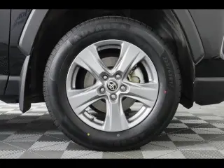 Toyota RAV4 Híbrido 2022, XLE, tracción integral (AWD), 4 puertas, SUV