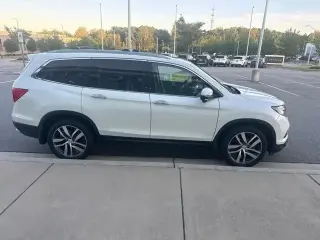 Honda Pilot 2017 AWD Touring 4dr SUV