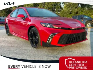 Toyota Camry 2026 SE 4dr Sedan