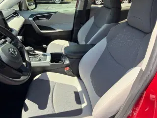 Toyota RAV4 Hybrid 2024 4x4 XLE 4p SUV
