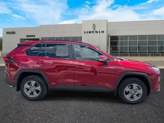 Toyota RAV4 Hybrid 2024 4x4 XLE 4p SUV