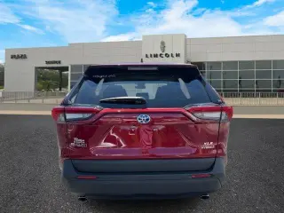 Toyota RAV4 Hybrid 2024 4x4 XLE 4p SUV