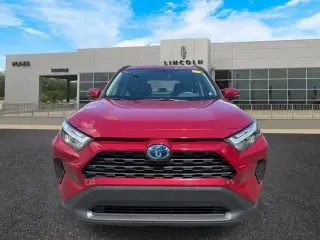 Toyota RAV4 Hybrid 2024 4x4 XLE 4p SUV