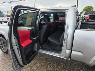 Toyota Tacoma 2023 4x4 TRD Todo Terreno 4p Doble Cabina 6.1 ft LB