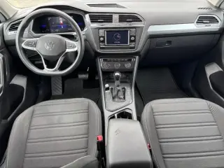 Volkswagen Tiguan 2023 S 4p SUV