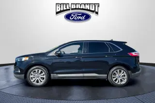 Ford Edge 2022 AWD Titanium 4dr Crossover