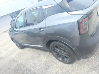 Nissan Kicks 2025 SR 4dr Crossover