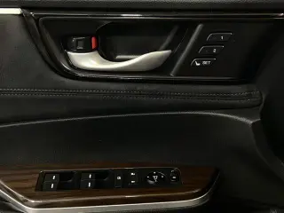 Honda Clarity Plug-In Hybrid 2018 Touring 4dr Sedan