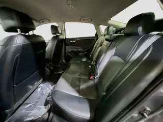 Honda Clarity Plug-In Hybrid 2018 Touring 4dr Sedan