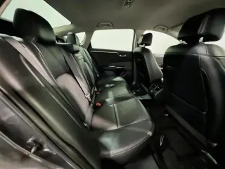 Honda Clarity Plug-In Hybrid 2018 Touring 4dr Sedan