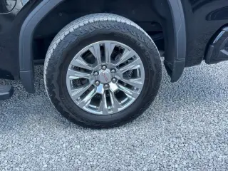 GMC Sierra 1500 2021 4x4 Denali 4dr Crew Cab 5.8 ft. SB