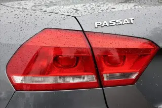 Volkswagen Passat 2012 SE 4p Sedán 5M