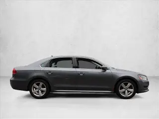 Volkswagen Passat 2012 SE 4p Sedán 5M