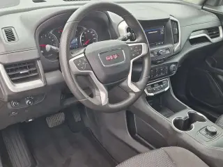 GMC Terrain 2024 tracción en todas las ruedas SLE 4p SUV