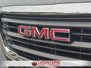 GMC Terrain 2024 tracción en todas las ruedas SLE 4p SUV