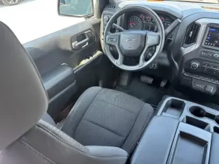Chevrolet Silverado 1500 Limited 2022 4x4 Custom Trail Boss 4p Cab 5.8 ft. CB
