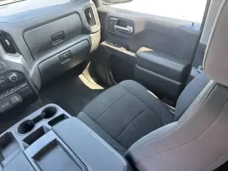 Chevrolet Silverado 1500 Limited 2022 4x4 Custom Trail Boss 4p Cab 5.8 ft. CB