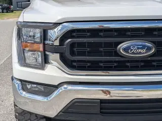 Ford F-150 2023 4x2 XLT 4p SuperCrew 5.5 ft. CB