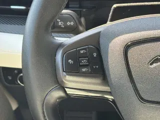 Ford Mustang Mach-E 2023 Premium 4dr SUV