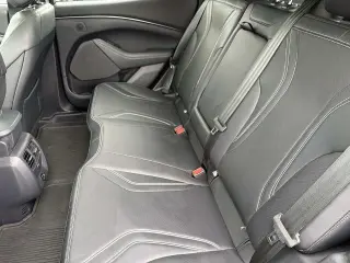 Ford Mustang Mach-E 2023 Premium 4dr SUV