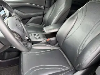 Ford Mustang Mach-E 2023 Premium 4dr SUV