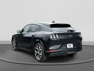 Ford Mustang Mach-E 2023 Premium 4dr SUV
