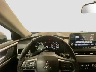 Mitsubishi Outlander 2023 SE 4dr SUV