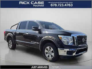 Nissan Titan 2018 4x4 SV 4p Camioneta de Tripulación