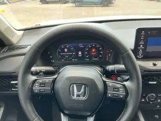 Honda Accord Hybrid 2026 Touring 4dr Sedan