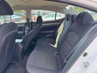 Hyundai ELANTRA 2020 SEL 4p Sedan