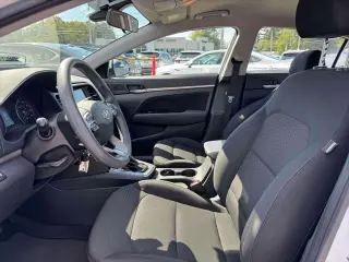 Hyundai ELANTRA 2020 SEL 4p Sedan