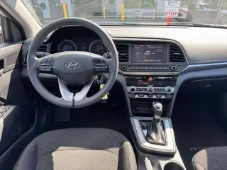 Hyundai ELANTRA 2020 SEL 4p Sedan