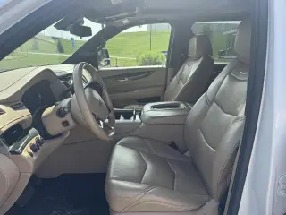 Cadillac Escalade ESV 2020 4x4 Platinum 4dr SUV