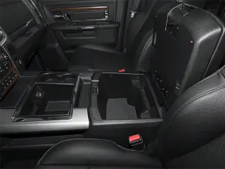 Ram 2500 2013 4x4 Tradesman 4p. Cabina Completa 6,3 pies de caja corta Pickup