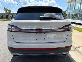Lincoln Nautilus 2023 AWD Reserve 4dr SUV